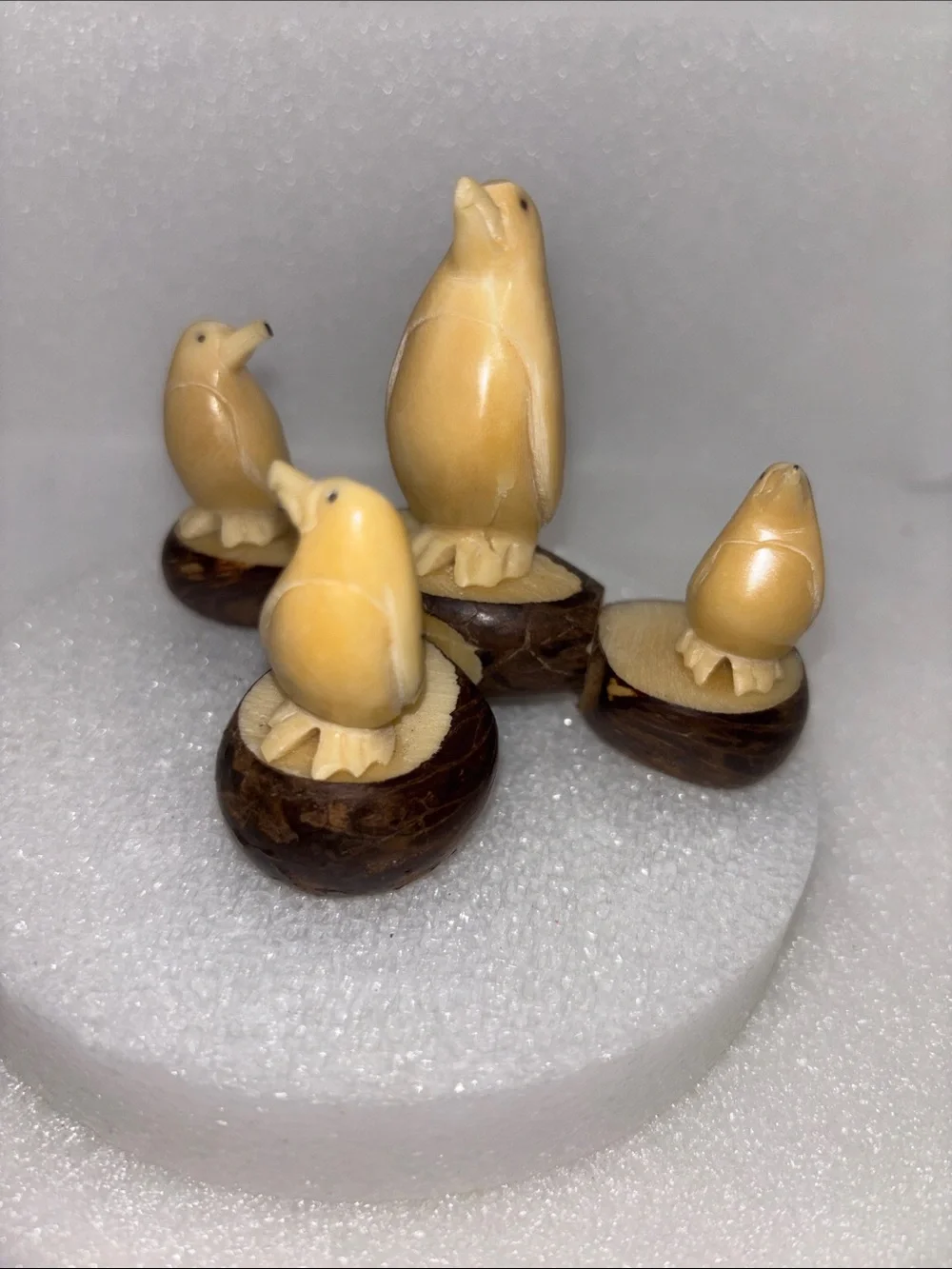 Penguin Set Of 4 Figurine TAGUA NUT figurine Antarctica King